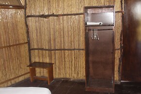 Pelican Lodge and Camping