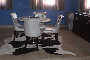 Pelican Lodge and Camping