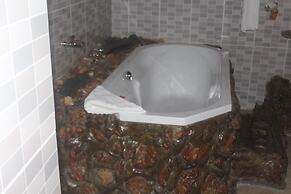 Pelican Lodge and Camping