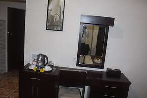 Pelican Lodge and Camping