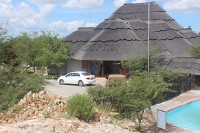 Pelican Lodge and Camping