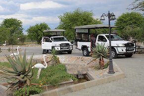 Pelican Lodge and Camping