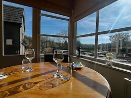 The Baiting House and Lodges