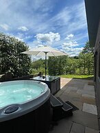 The Baiting House and Lodges