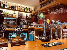 The Baiting House and Lodges