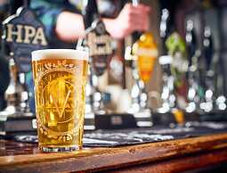 The Baiting House and Lodges