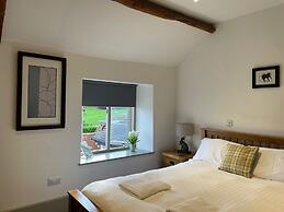 The Baiting House and Lodges