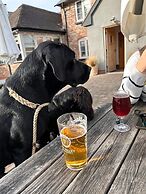 The Baiting House and Lodges