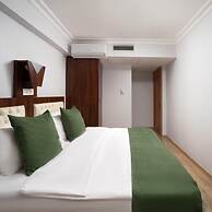 Elan Hotel