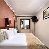 Elan Hotel