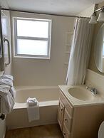 Silver Seas Beach Resort