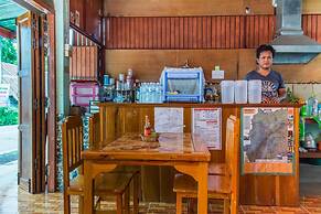 Sarm Mork Guesthouse