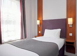 Wheatsheaf Hotel by Greene King Inns
