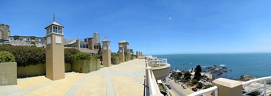 Hippocampus Resort & Club