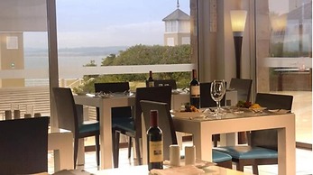 Hippocampus Resort & Club