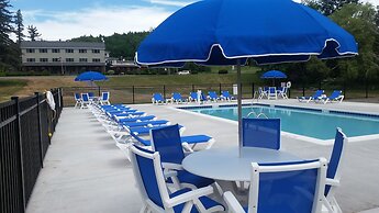 Winwood Condominiums by Windham Mountain Club