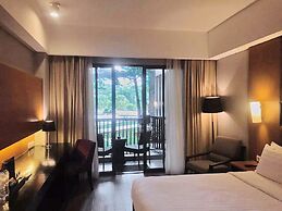 Aston Sentul Lake Resort & Conference Center