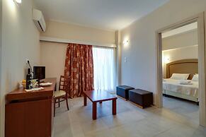 Calamos Beach Family Club Hotel