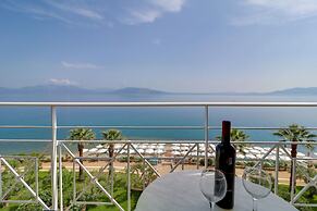 Calamos Beach Family Club Hotel