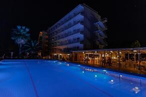 Calamos Beach Family Club Hotel