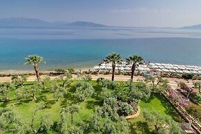 Calamos Beach Family Club Hotel