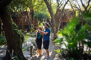 Mariposa Belize Beach Resort