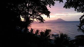 Kokopo Beach Bungalow Resort