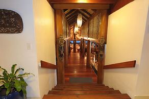 Kokopo Beach Bungalow Resort