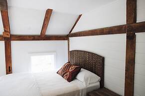 The Squire Tarbox Inn