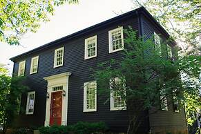 The Squire Tarbox Inn