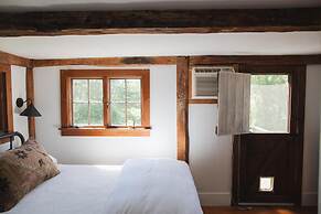 The Squire Tarbox Inn