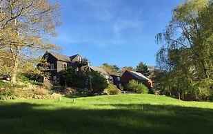 The Squire Tarbox Inn