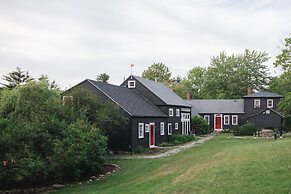 The Squire Tarbox Inn