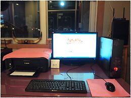 Elmar Guesthouse - Hostel