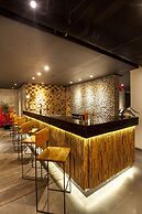 Daun Bali Seminyak Hotel