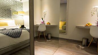 Daun Bali Seminyak Hotel