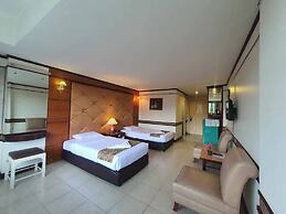 The Pacific Cool Chic