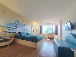 The Pacific Cool Chic