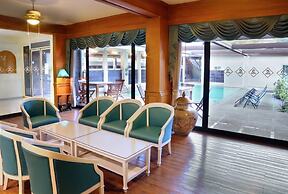 The Pacific Cool Chic