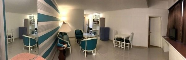 The Pacific Cool Chic