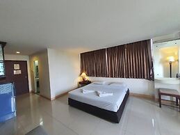 The Pacific Cool Chic