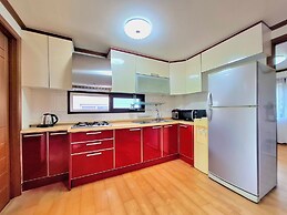 Prestige Vacation Apartments - Hanbi Mansions