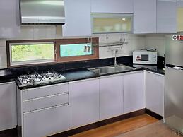 Prestige Vacation Apartments - Hanbi Mansions