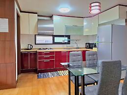 Prestige Vacation Apartments - Hanbi Mansions