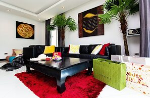 Colibri Pool Villa Pattaya