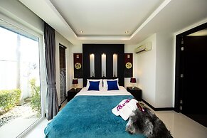 Colibri Pool Villa Pattaya