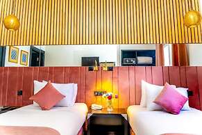 Hotel Les Ambassadeurs