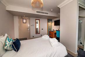Greswolde Arms Hotel by Greene King Inns