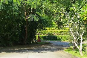 Nai Harn Baan-Bua Villas