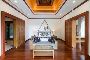 Nai Harn Baan-Bua Villas